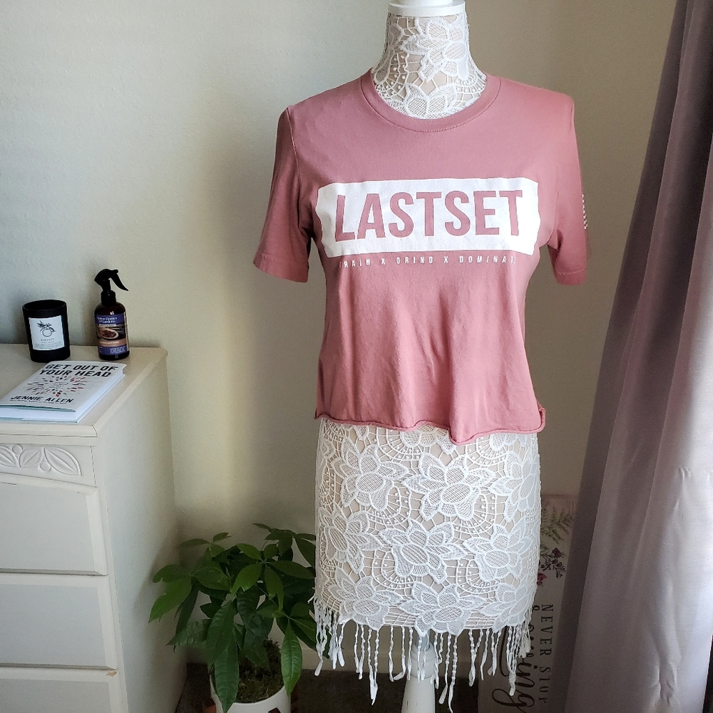 LASTSET Co. Athletic Crop Top size M